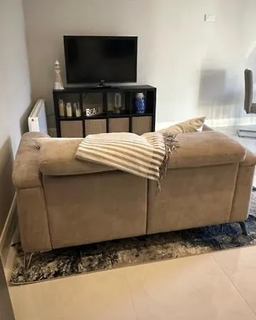 The Tides Apartment *