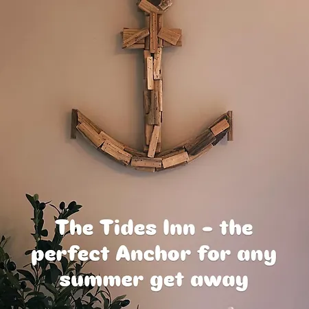 The Tides Апартаменты